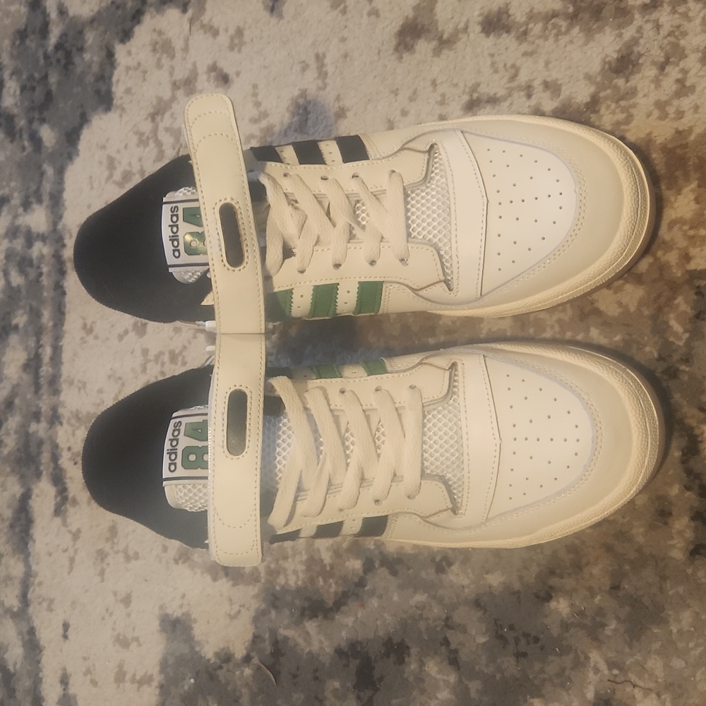 Adidas forum 84